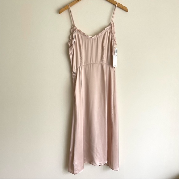 Aritzia Wilfred Mille Dress in Rose Quartz - Picture 6 of 14